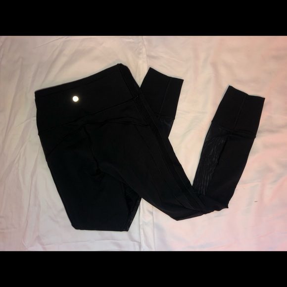 Lululemon Hit It 7/8 Tight - Picture 2 of 3